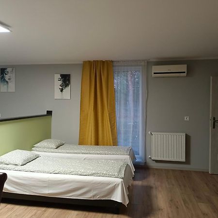 Vila Wypoczynek Letnia Oaza Sobienie Jeziory Exteriér fotografie