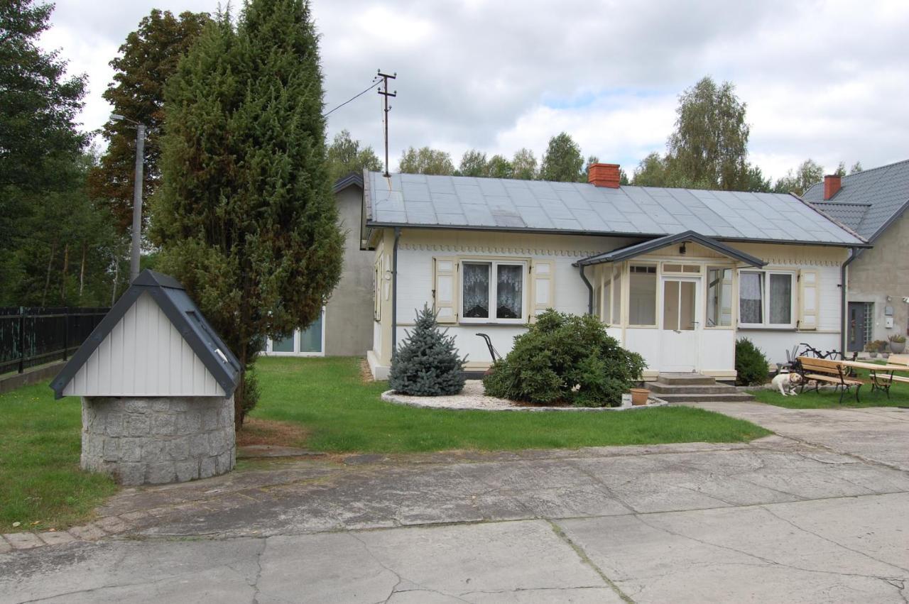 Vila Wypoczynek Letnia Oaza Sobienie Jeziory Exteriér fotografie