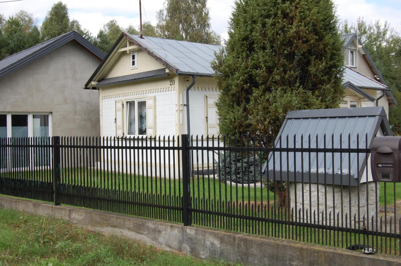 Vila Wypoczynek Letnia Oaza Sobienie Jeziory Exteriér fotografie